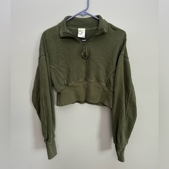 Aerie Quarter Zip Cropped - Picture 1 of 4